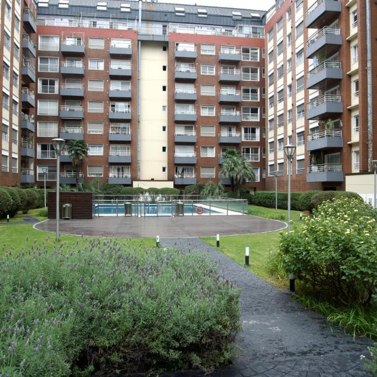 Excelente departamento en Puerto Madero - Apartamento de 2 dormitorios - 62