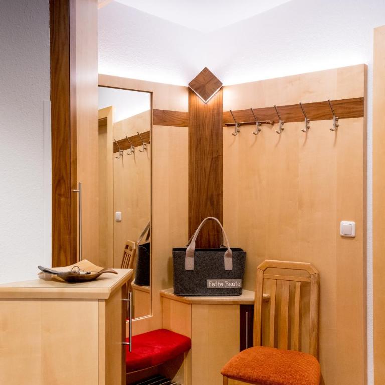 Ferienhaus Sonnenhang - Familienapartment mit Balkon - 34