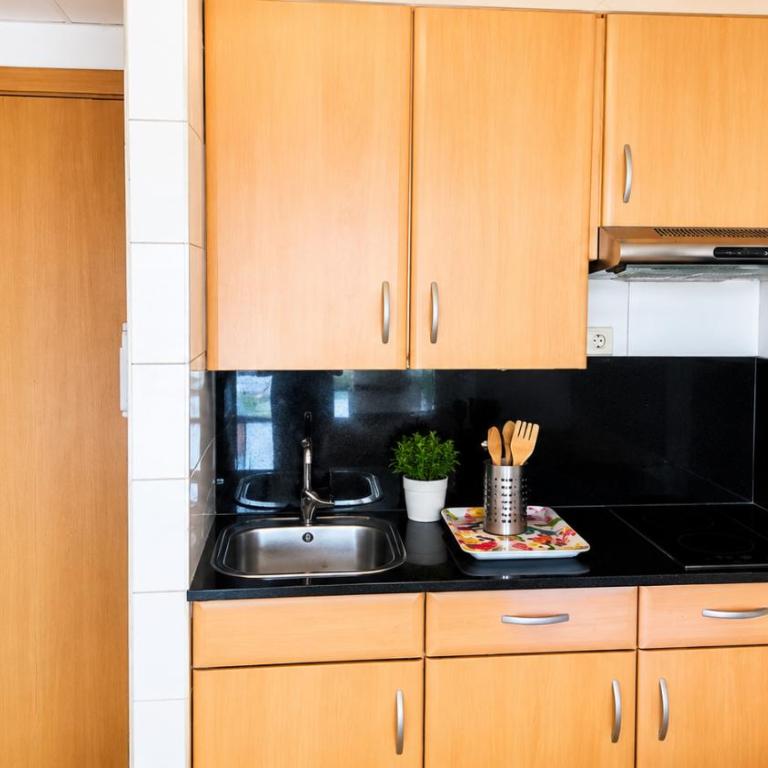 Salou Beach Apartment with private Pool - Apartamento de 2 dormitorios - 10