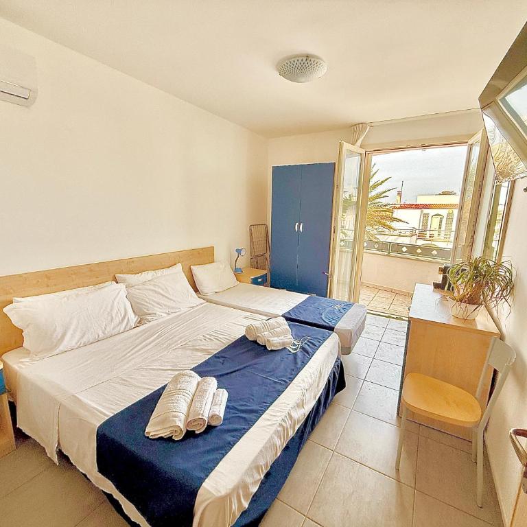 Leo Rooms & Sea - Camera Matrimoniale Deluxe con Balcone e Vista Mare - 6