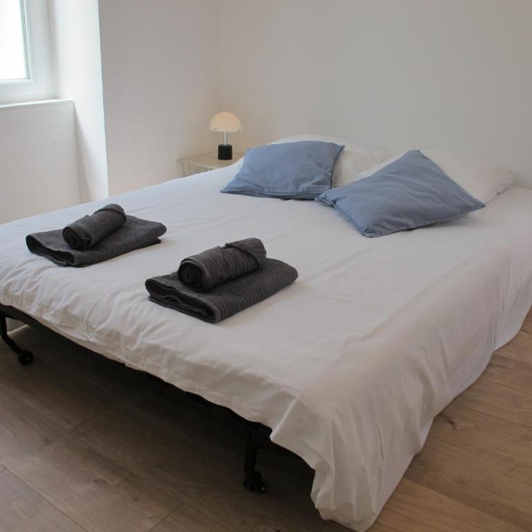 Confort - Atypique 2 studio indépendant - Centre - Appartement 2 Chambres - 5