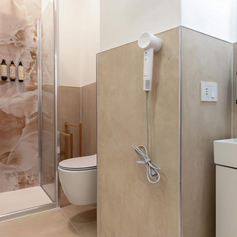 Central Station Grand Boutique Room With Ensuite - Suite - 12