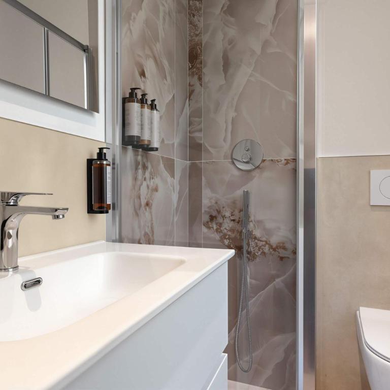 Central Station Modern Boutique Room With Ensuite - Camera Matrimoniale - 6