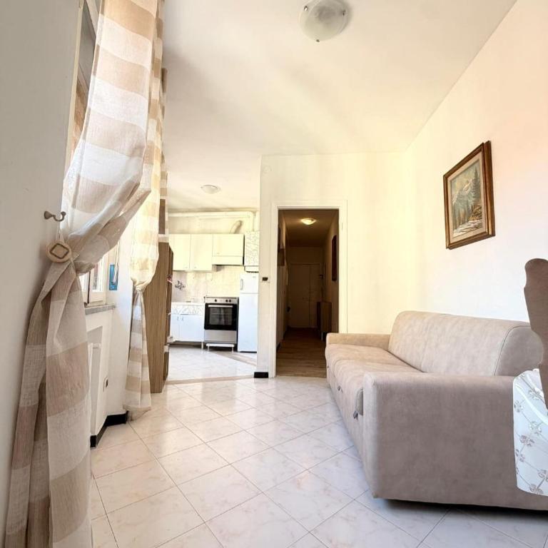Sanremo Hub, a due passi dal mare - Appartamento con 2 Camere da Letto - 9