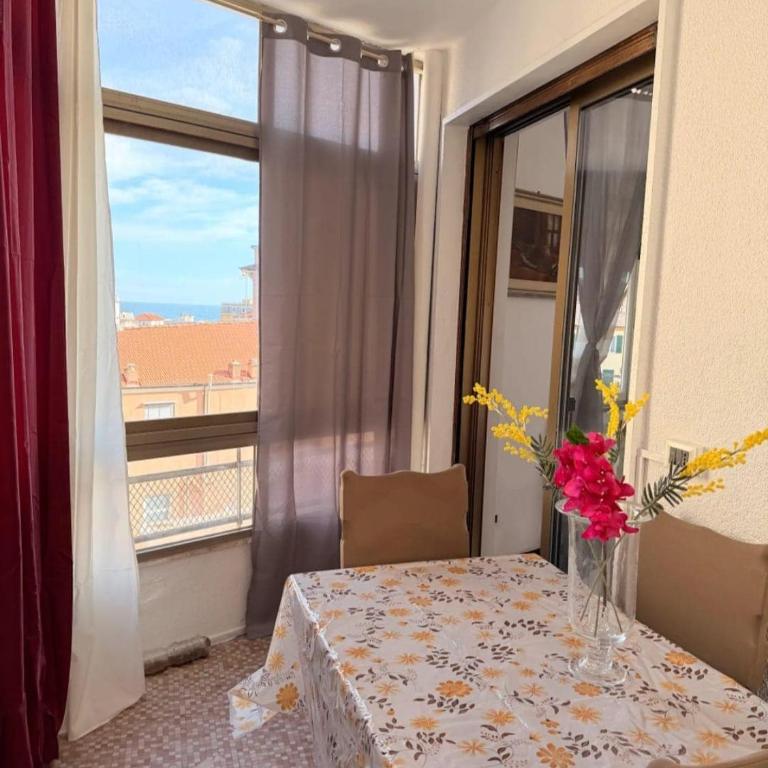 Sanremo Hub, a due passi dal mare - Appartamento con 2 Camere da Letto - 13
