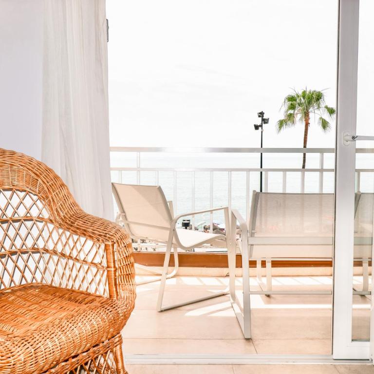 Bliss Frontline Sea View Fuengirola Beach 3 BR - Apartamento de 3 dormitorios - 2