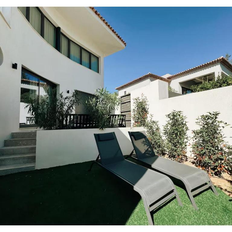 Maison d'été avec vue sur la mer en Saint-Maxim - Deluxe Villa - 26