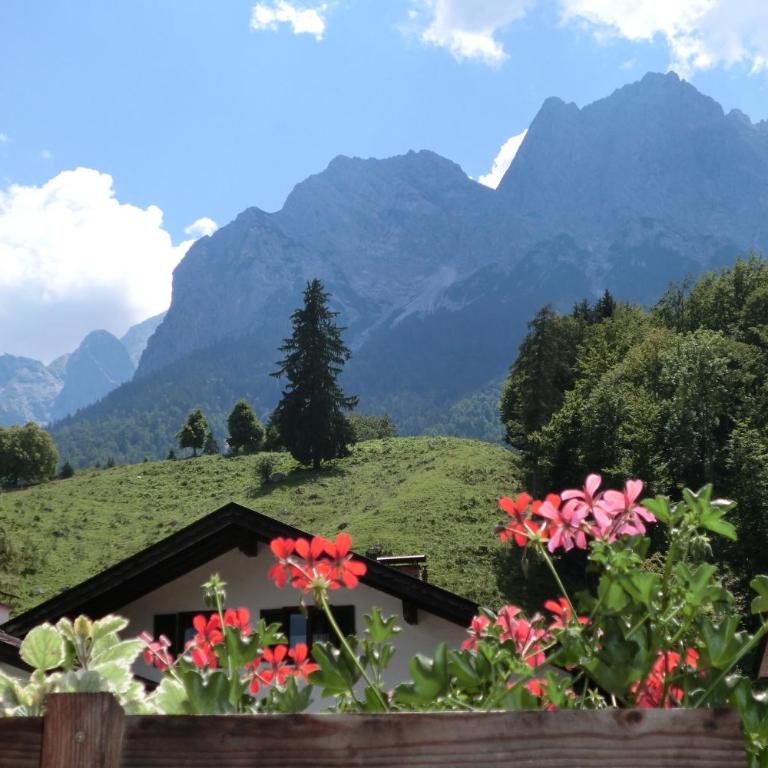 Ferienwohnung Bergkristall - Deluxe-Apartment mit 2 Schlafzimmern und Gartenblick - 27