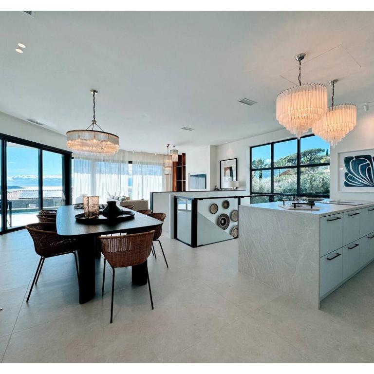 Maison d'été avec vue sur la mer en Saint-Maxim - Deluxe Villa - 41