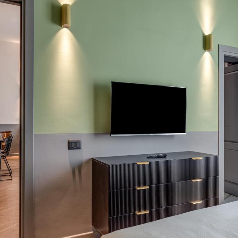 Albia Suites - One-Bedroom Deluxe Apartment - 3