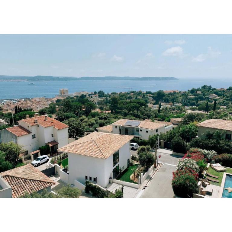 Maison d'été avec vue sur la mer en Saint-Maxim - Deluxe Villa - 49