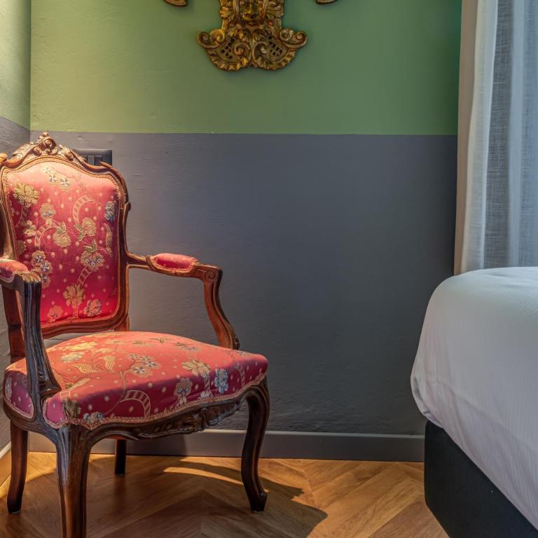 Albia Suites - Two-Bedroom Deluxe Apartment - 20