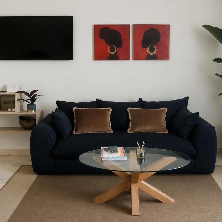 Bright & Cozy studio in the center of Puerto Banus, pool and terrace. - Apartamento con vistas a las montañas - 2