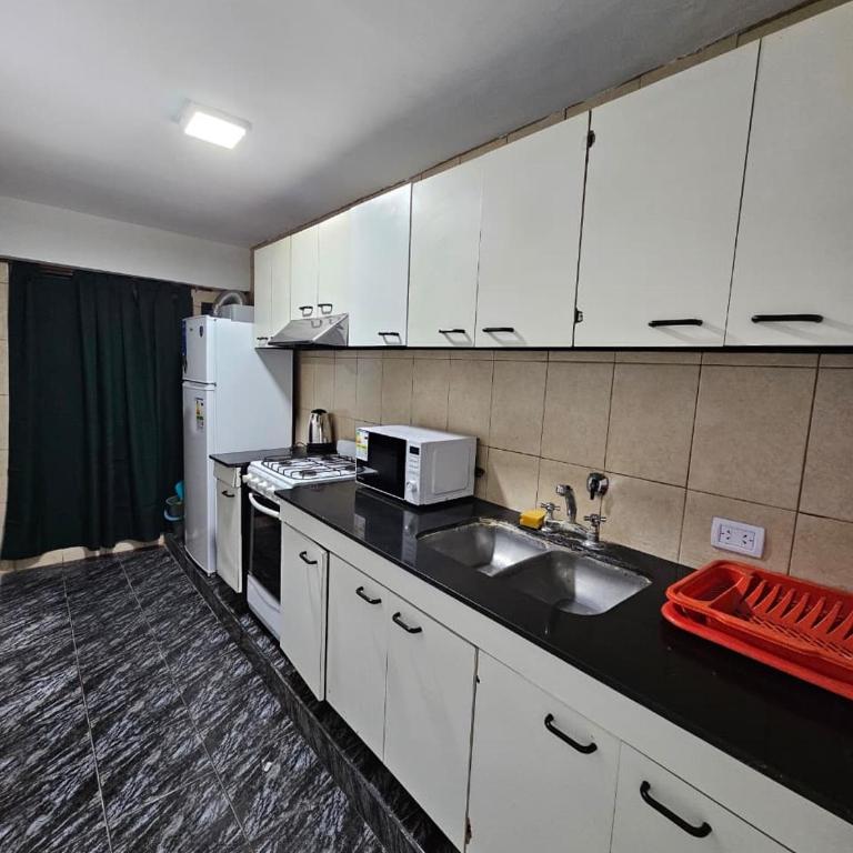 Departamento céntrico en Catamarca - Apartamento de 2 dormitorios - 3