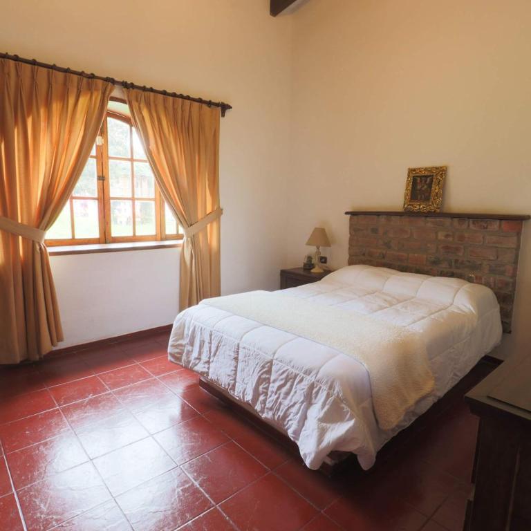 Spacious 12BR Stay with Pool BBQ in Pachacamac - Vacation Home - 20