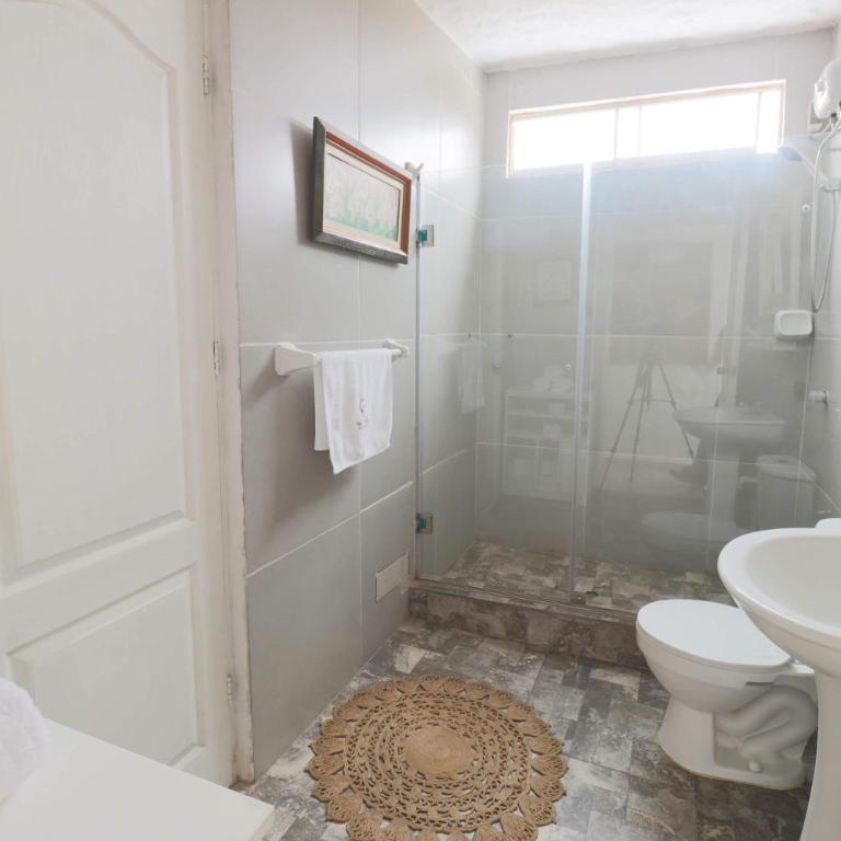 Spacious 12BR Stay with Pool BBQ in Pachacamac - Vacation Home - 48