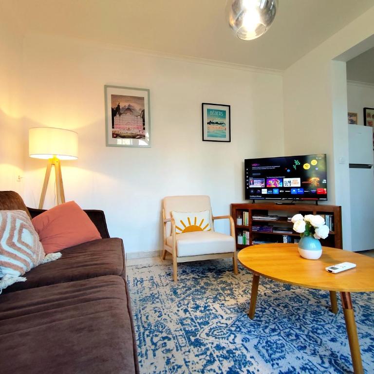 Charmante Maison T2 plein pied avec extérieur - Calme - Parking facile et gratuit, aux Arènes - Villa 1 Chambre - 2