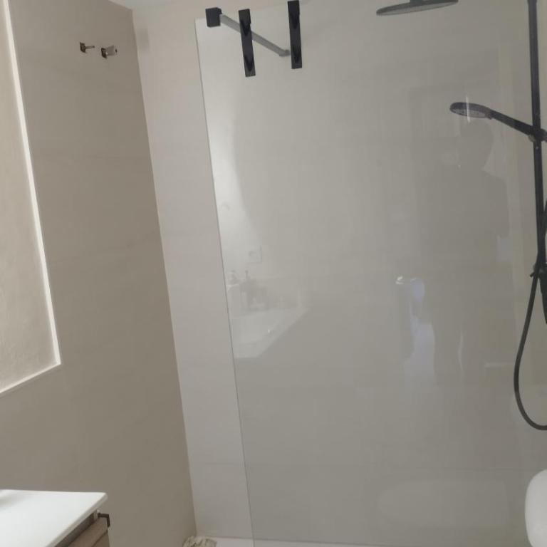 BONITO ÁTICO AIRE ACONDICIONADO y BARBACOA - Apartamento Ático - 79