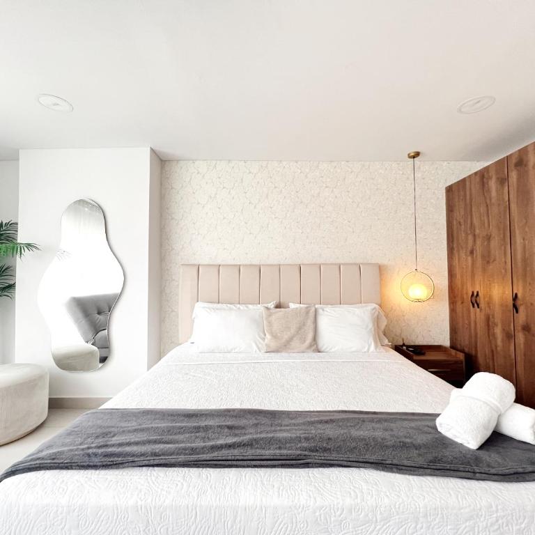 Suite de lujo cama king con AC - One-Bedroom Apartment - 7