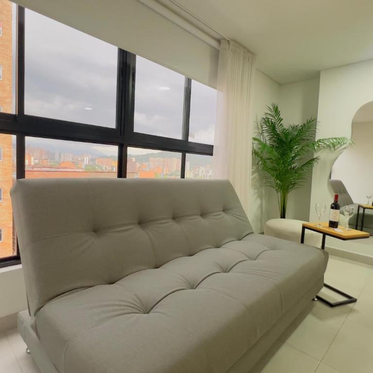 Suite de lujo cama king con AC - One-Bedroom Apartment - 13