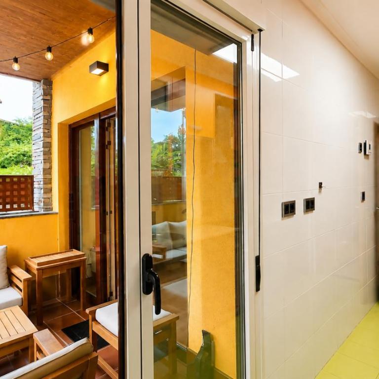 Apto Llanes Bajo con terraza - Casa Juanín - Appartamento - Piano Terra - 8