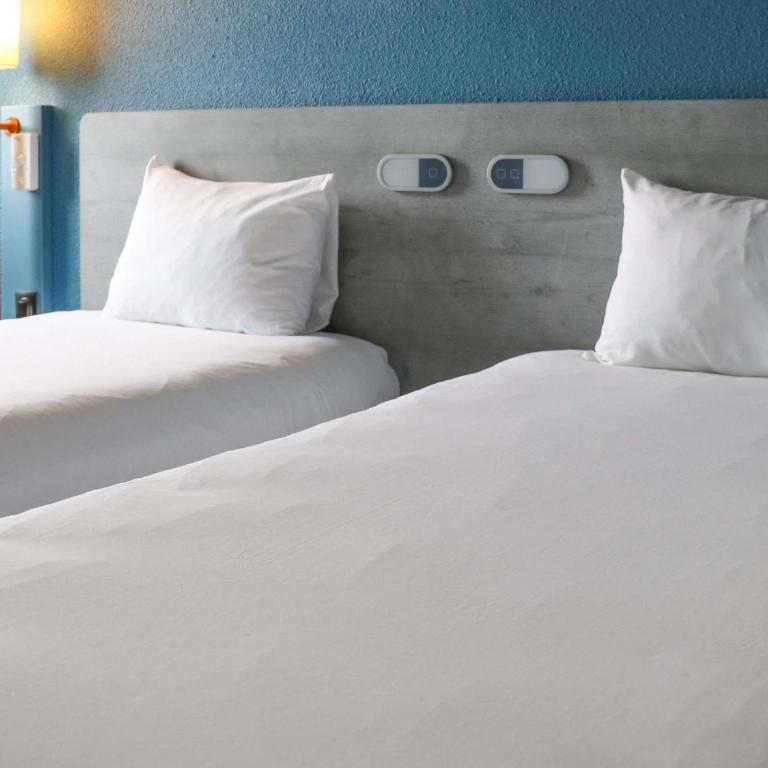 ibis budget Montpellier Sud Près d'Arènes - Chambre Lits Jumeaux - 8