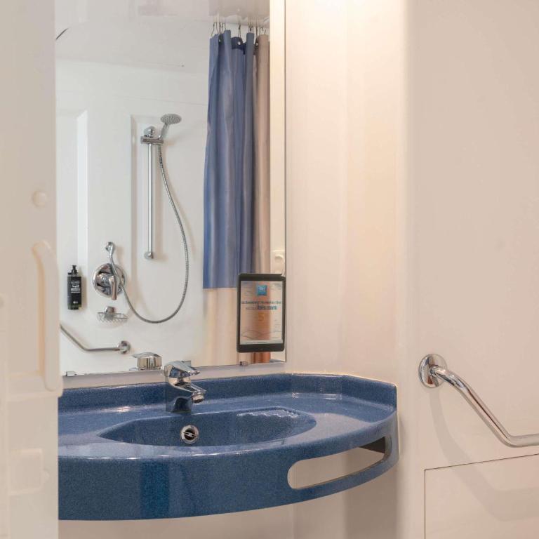 ibis budget Marne la Vallée Val d'Europe - Chambre Accessible - 3