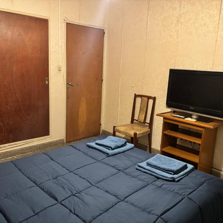 Departamento Villa Carlos Paz centrico de 3 dormitorios con calefacción y cochera incluida capacidad 7 personas - Apartamento de 3 dormitorios - 5