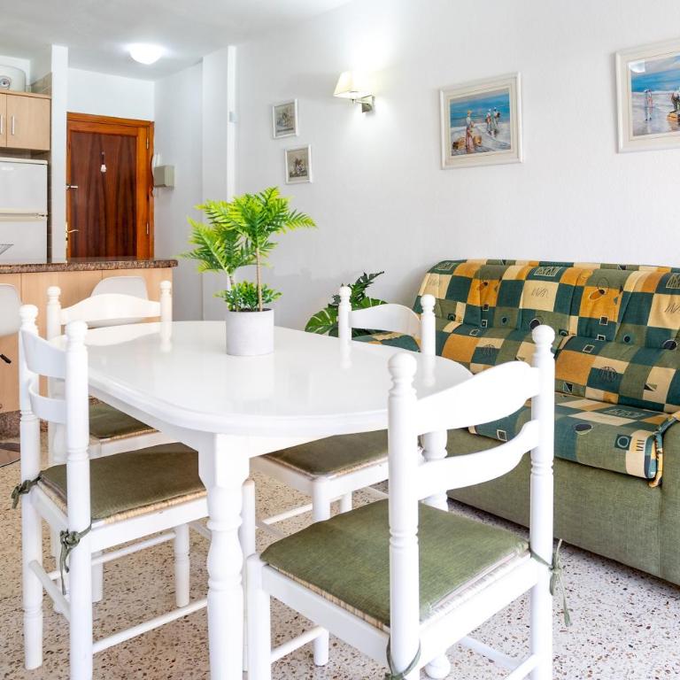 Home2Book Sunny Terrace Apt, el Rincón de ManFe - Apartamento - 8