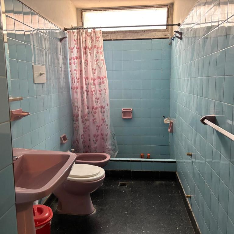 Departamento Villa Carlos Paz centrico de 3 dormitorios con calefacción y cochera incluida capacidad 7 personas - Apartamento de 3 dormitorios - 12