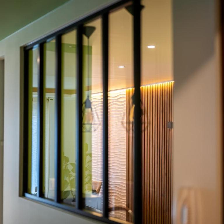 3 Suites Cosy Terrasse et Parking - Appartement 3 Chambres - 42