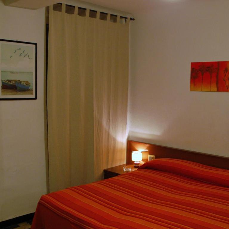 Hotel Major - Camera Matrimoniale Standard con Bagno in Comune - 8
