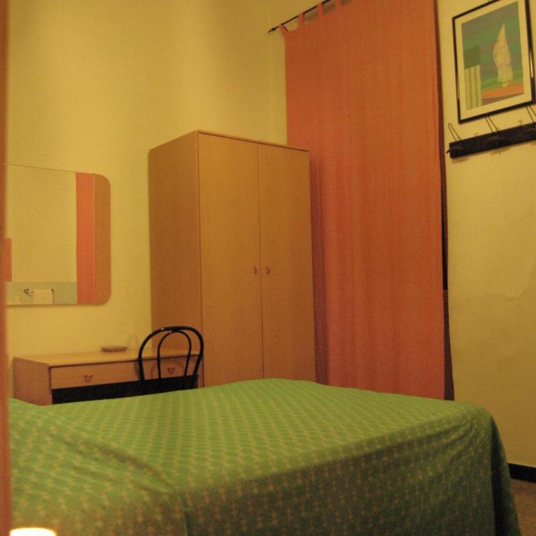 Hotel Major - Camera Singola Standard con Bagno in Comune - 5
