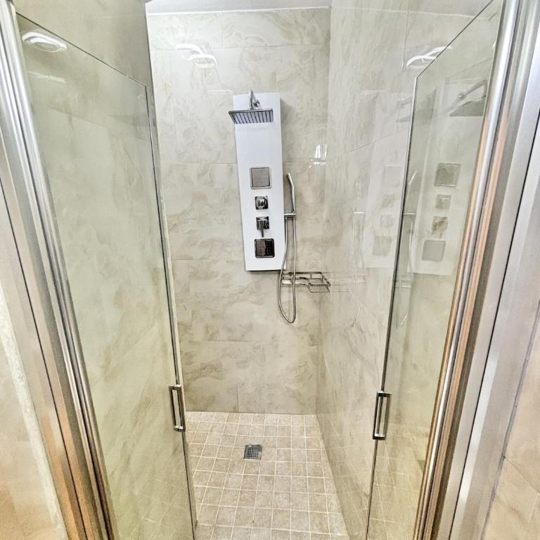 Giorgi Centro - One-Bedroom Apartment - 17