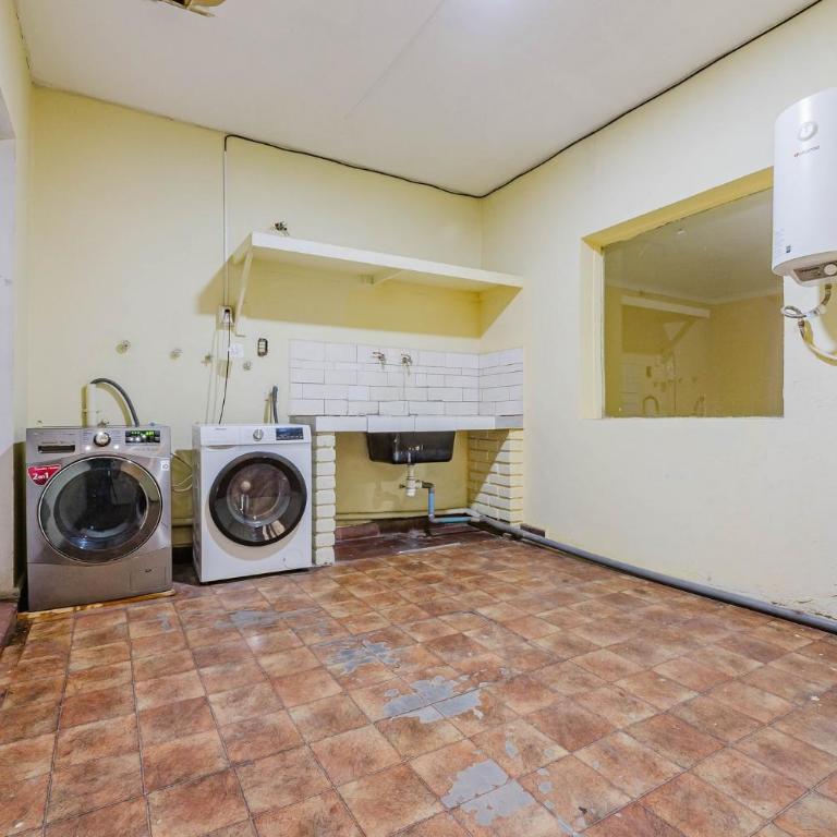 Departamento en Las Condes - Metro Escuela Militar - Apartamento de 4 dormitorios con balcón - 20