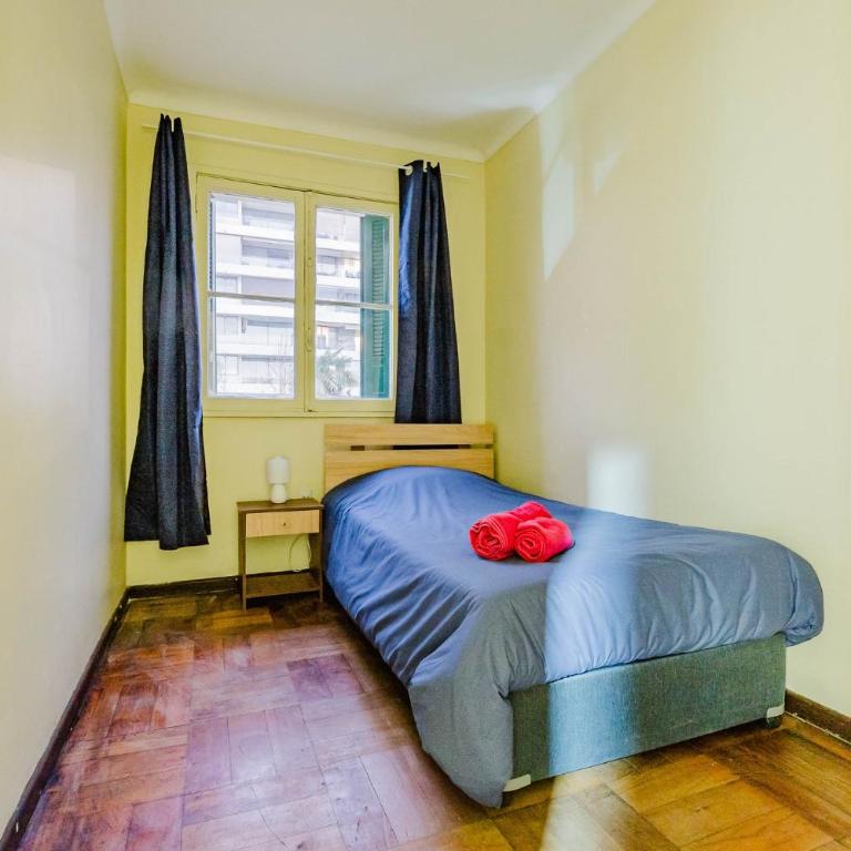 Amplio departamento en Las Condes - Metro Escuela Militar - Apartamento - 65
