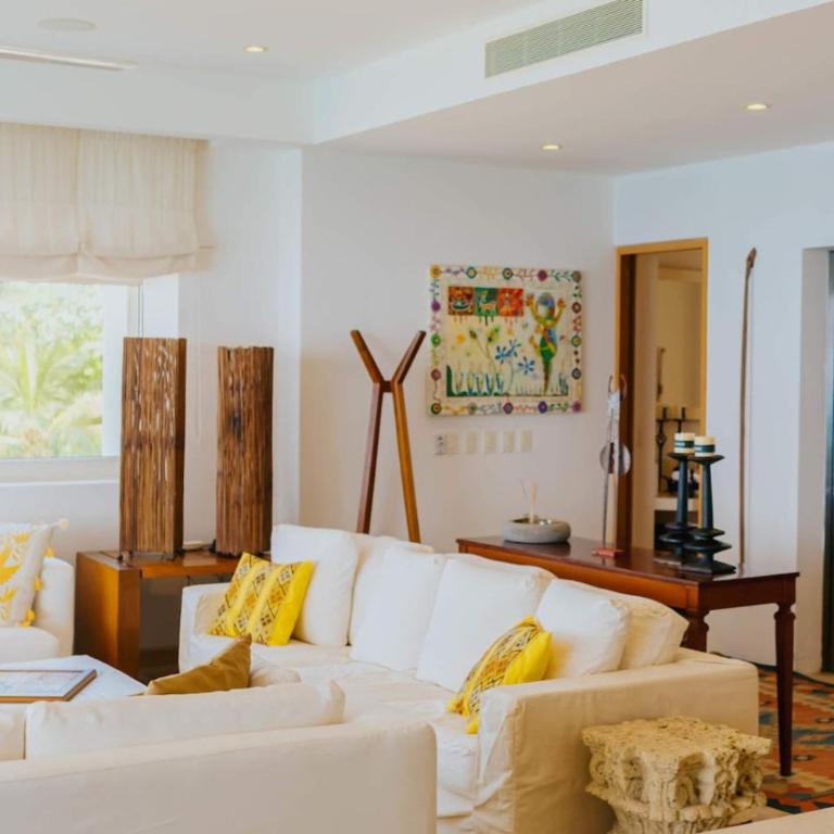 Full Floor Beachfront Luxury Apartment - Apartamento - 14
