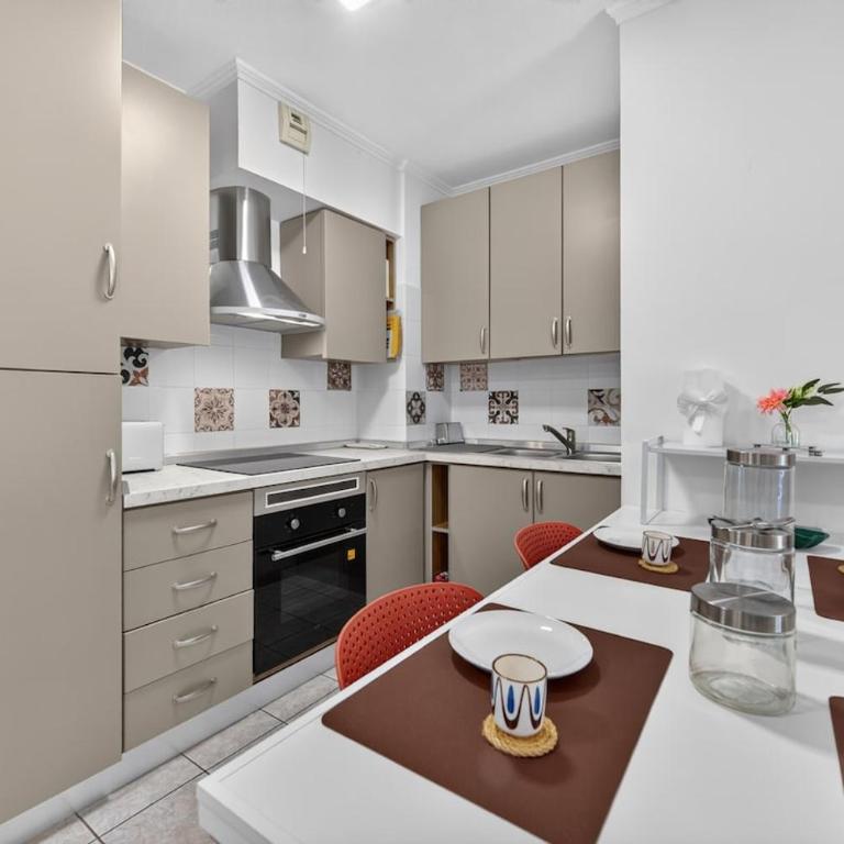 Appart avec terrasse, patio et garage à Menton - Appartement 1 Chambre avec Jardin - 12