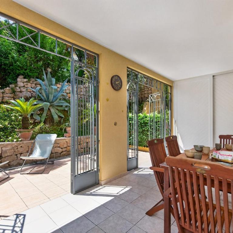 Appart avec terrasse, patio et garage à Menton - Appartement 1 Chambre avec Jardin - 21