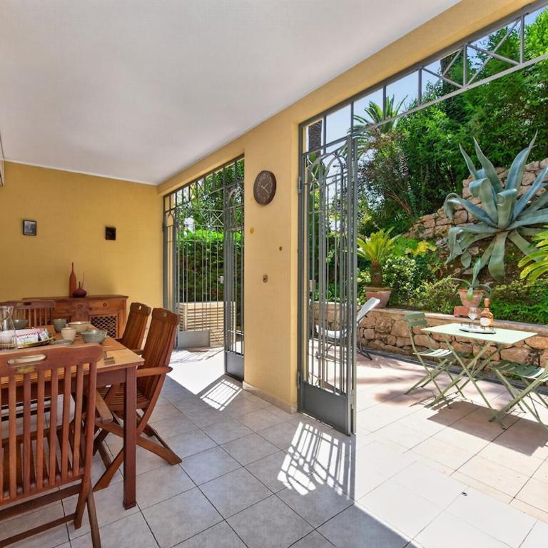 Appart avec terrasse, patio et garage à Menton - Appartement 1 Chambre avec Jardin - 22