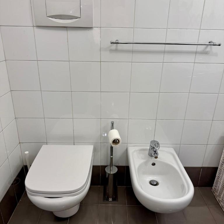 Brera Secret Nest - Appartamento Deluxe con 2 Camere da Letto e Balcone - 57