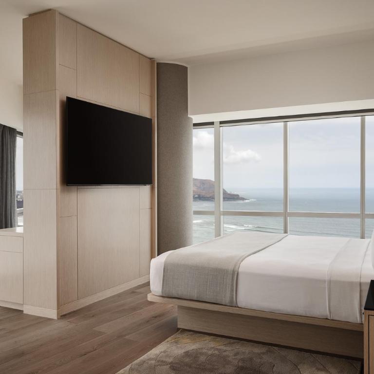 JW Marriott Hotel Lima - Master King Suite - Concierge Lounge Access - 5