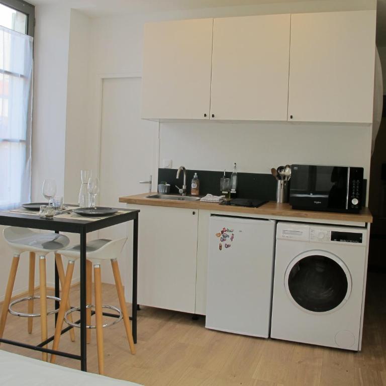 Confort - Atypique 2 studio indépendant - Centre - Appartement 2 Chambres - 2