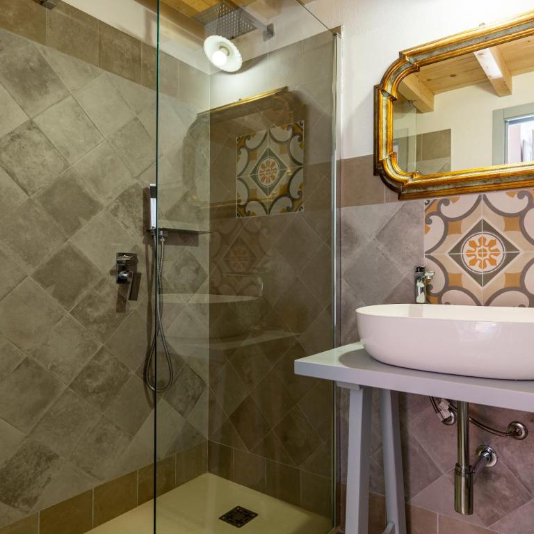 Sundira Traditional House - Two-Bedroom Apartment - 2