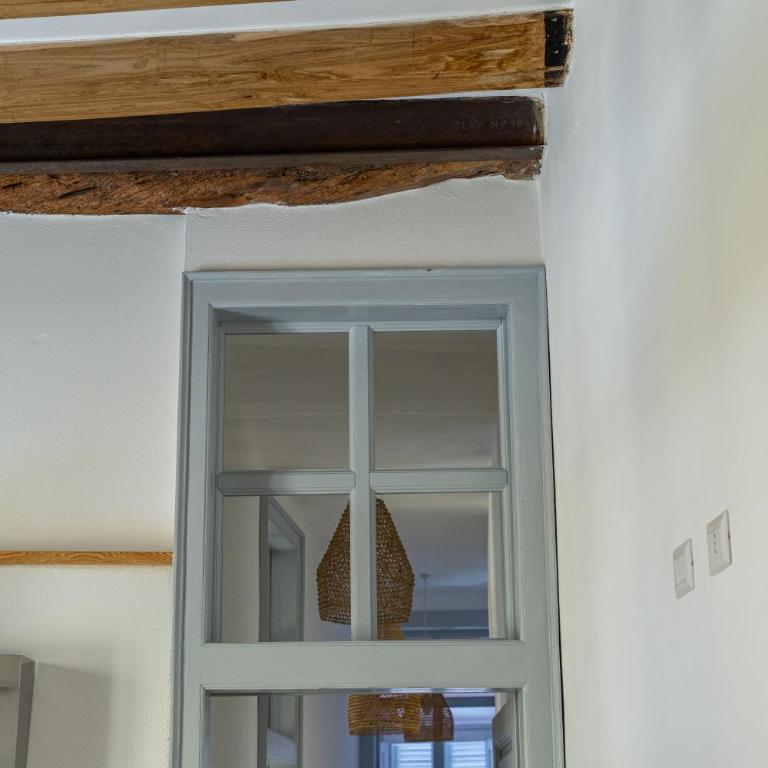 Sundira Traditional House - Two-Bedroom Apartment - 41