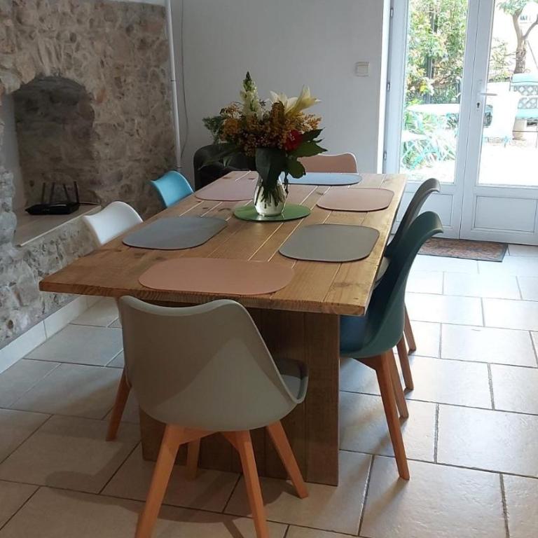 Duplex Oasis avec Jardin dans Vieille Ville - Appartement 2 Chambres - 13