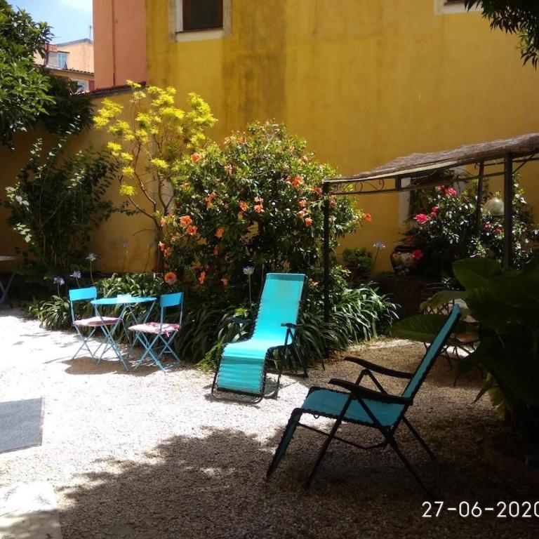 Duplex Oasis avec Jardin dans Vieille Ville - Appartement 2 Chambres - 19