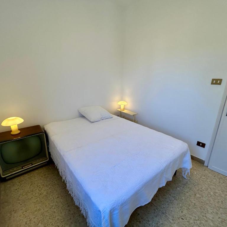 Dimora Liberty - Appartamento con 2 Camere da Letto e Vista Lago - 14