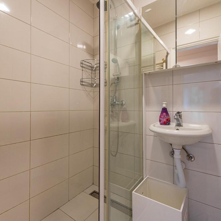 Quiet & Modern Apartment-Sarajevo Centar - Apartman sa 1 Spavaćom Sobom - 4
