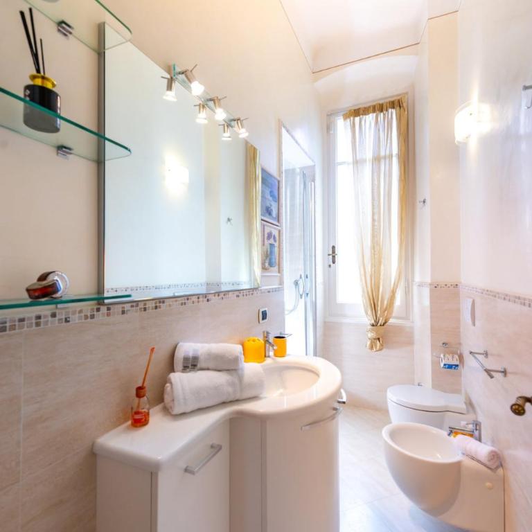 Villino la Fleur - Elegant & Central & Parking - Appartamento Deluxe con 2 Camere da Letto - 26